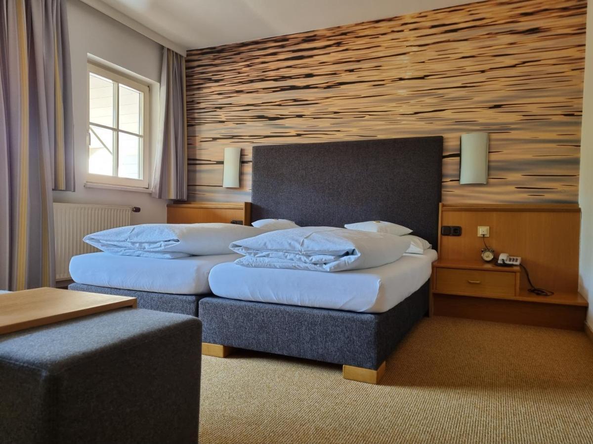 Aktivhotel Foettinger Steinbach am Attersee Buitenkant foto