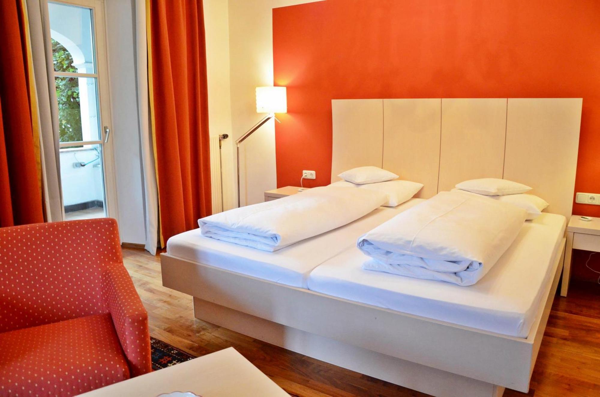 Aktivhotel Foettinger Steinbach am Attersee Kamer foto